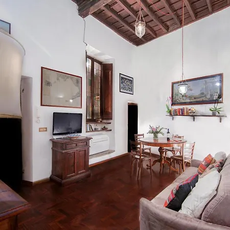 Cartari, Renaissance Flat A Few Steps From Piazza Navona And Vatican * Rom