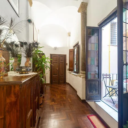 Apartment Cartari, Renaissance Flat A Few Steps From Piazza Navona And Vatican *