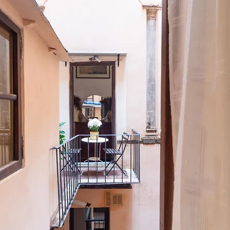 Apartment Cartari, Renaissance Flat A Few Steps From Piazza Navona And Vatican