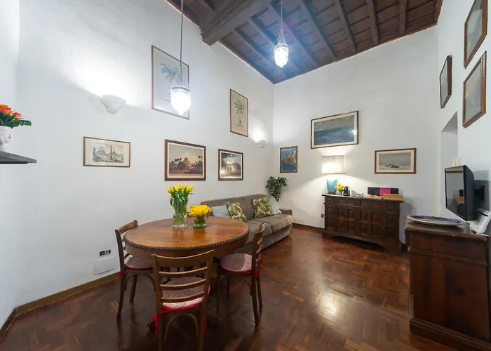 Cartari, Renaissance Flat A Few Steps From Piazza Navona And Vatican ローマ